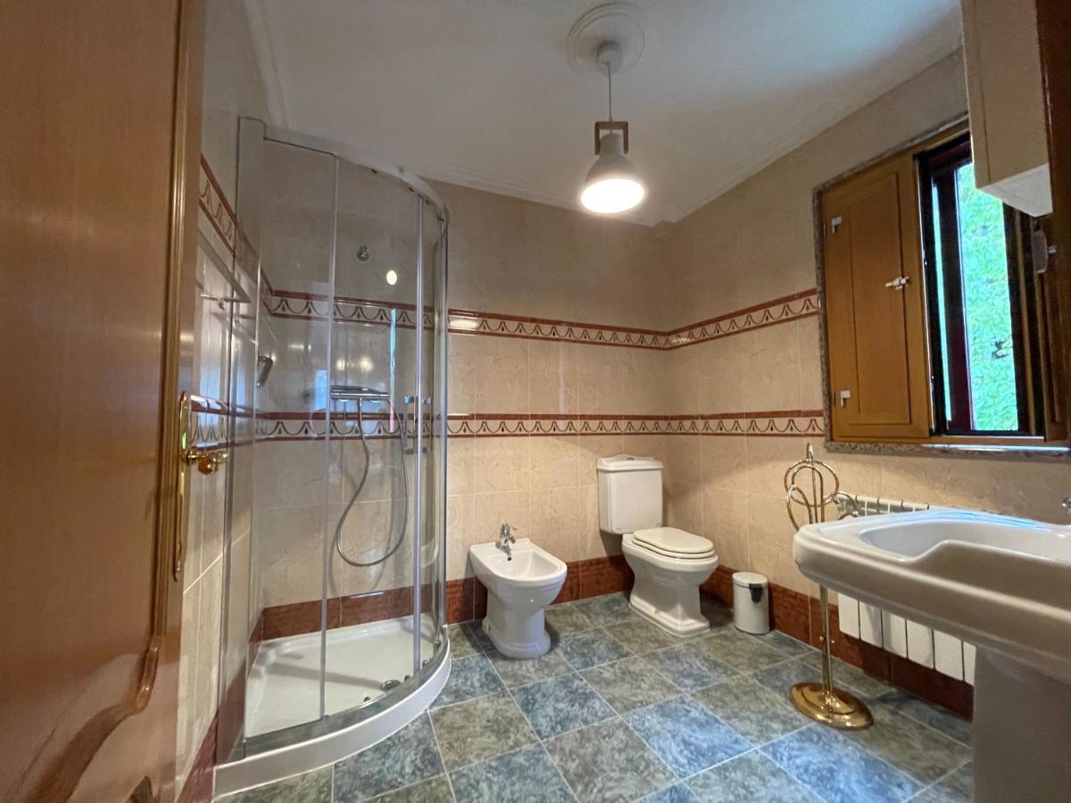 Impresionante Casa Con Parcela En La Naturaleza La Coruña Esterno foto
